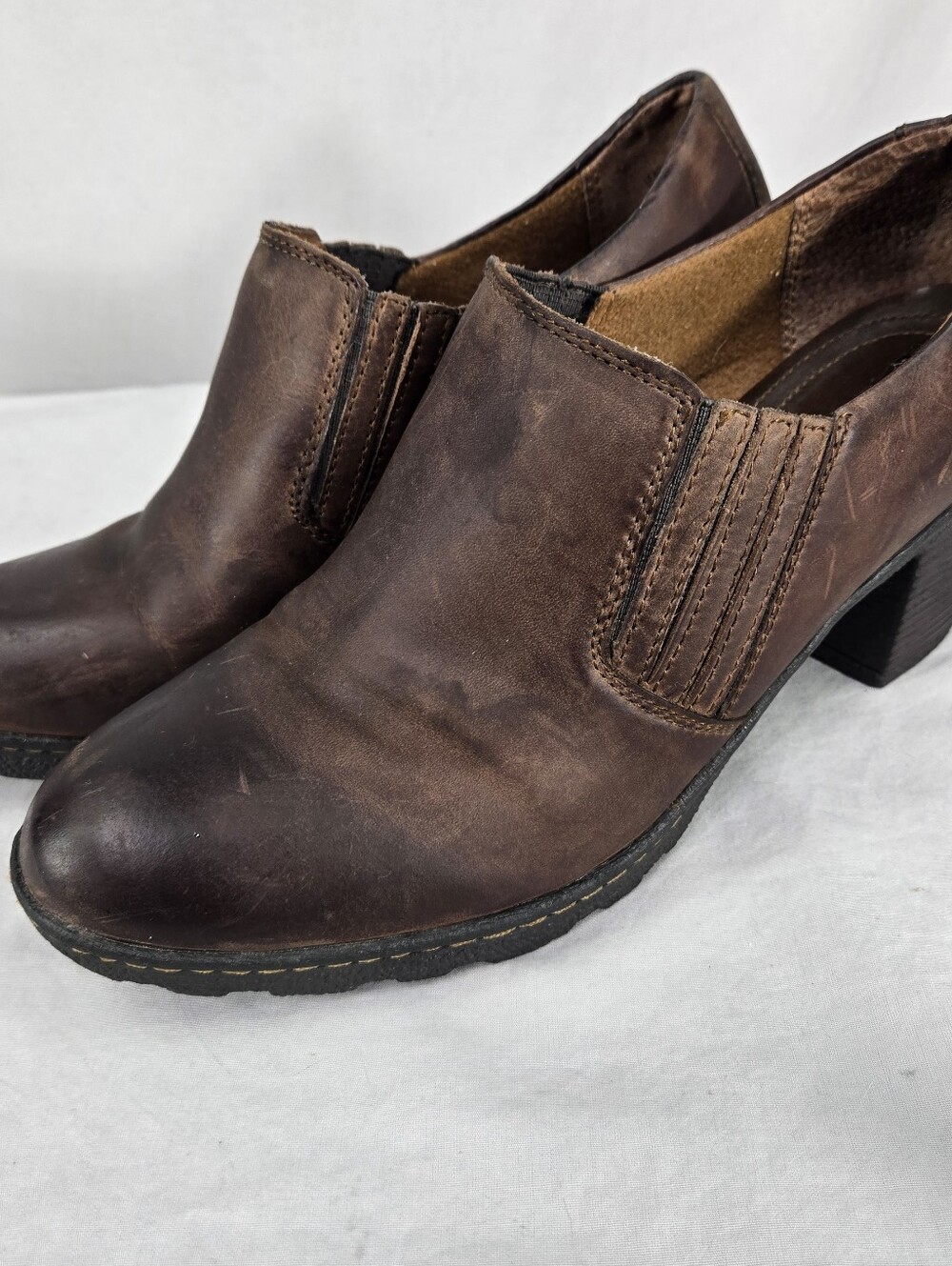 BOLO Born Womens Kimy Pump Sz 11 Brown Leather Chelsea Shootie Block Chunky Heel